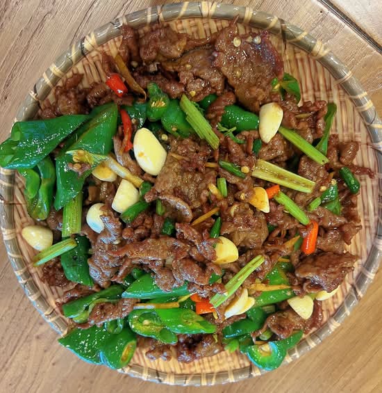 小炒黄牛肉